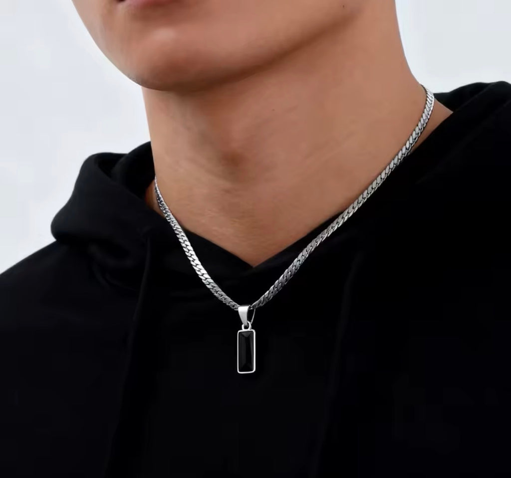 Stylish Profectus Necklace
