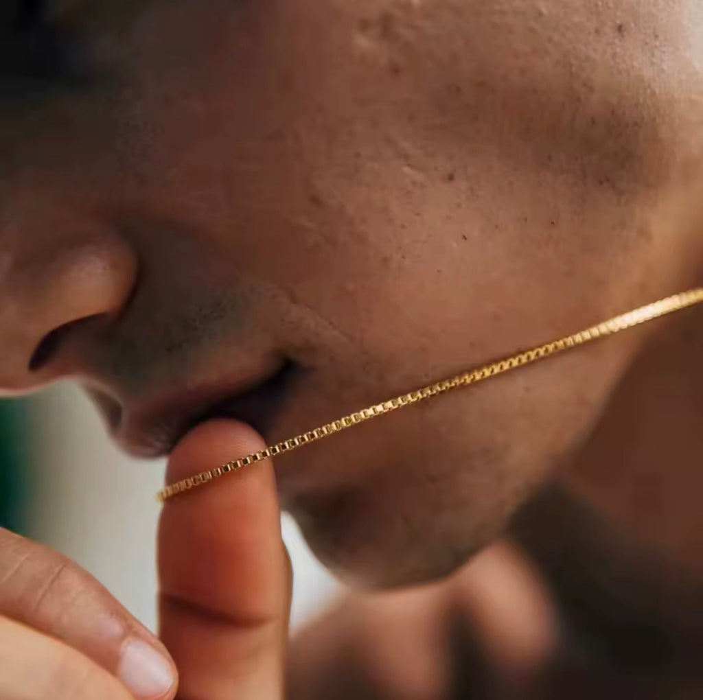 Gold Profectus Necklace (male)