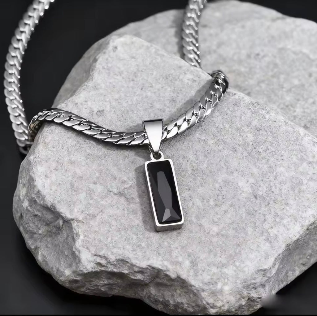 Stylish Profectus Necklace